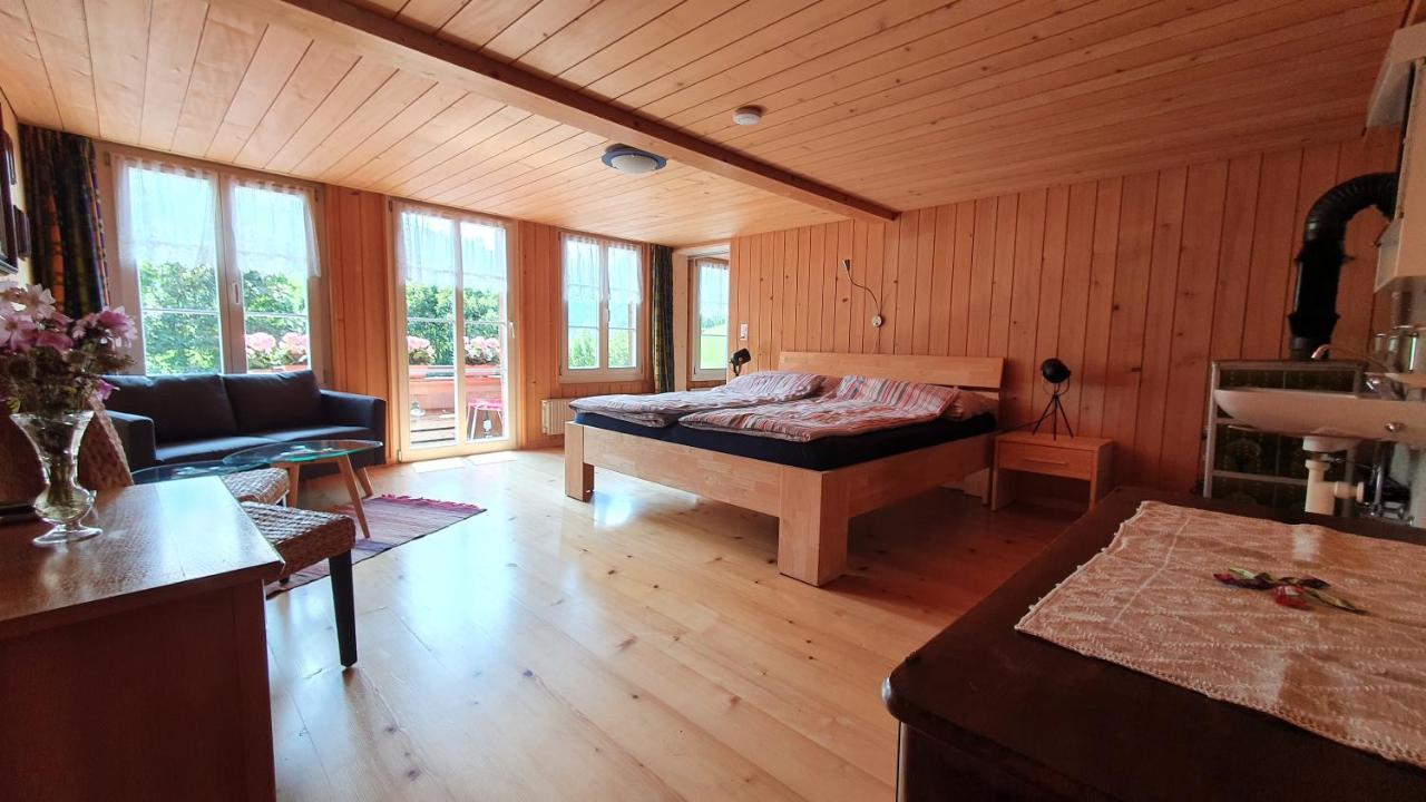 Adlerhorst - Apartment Im Niedersimmental Oey Eksteriør billede